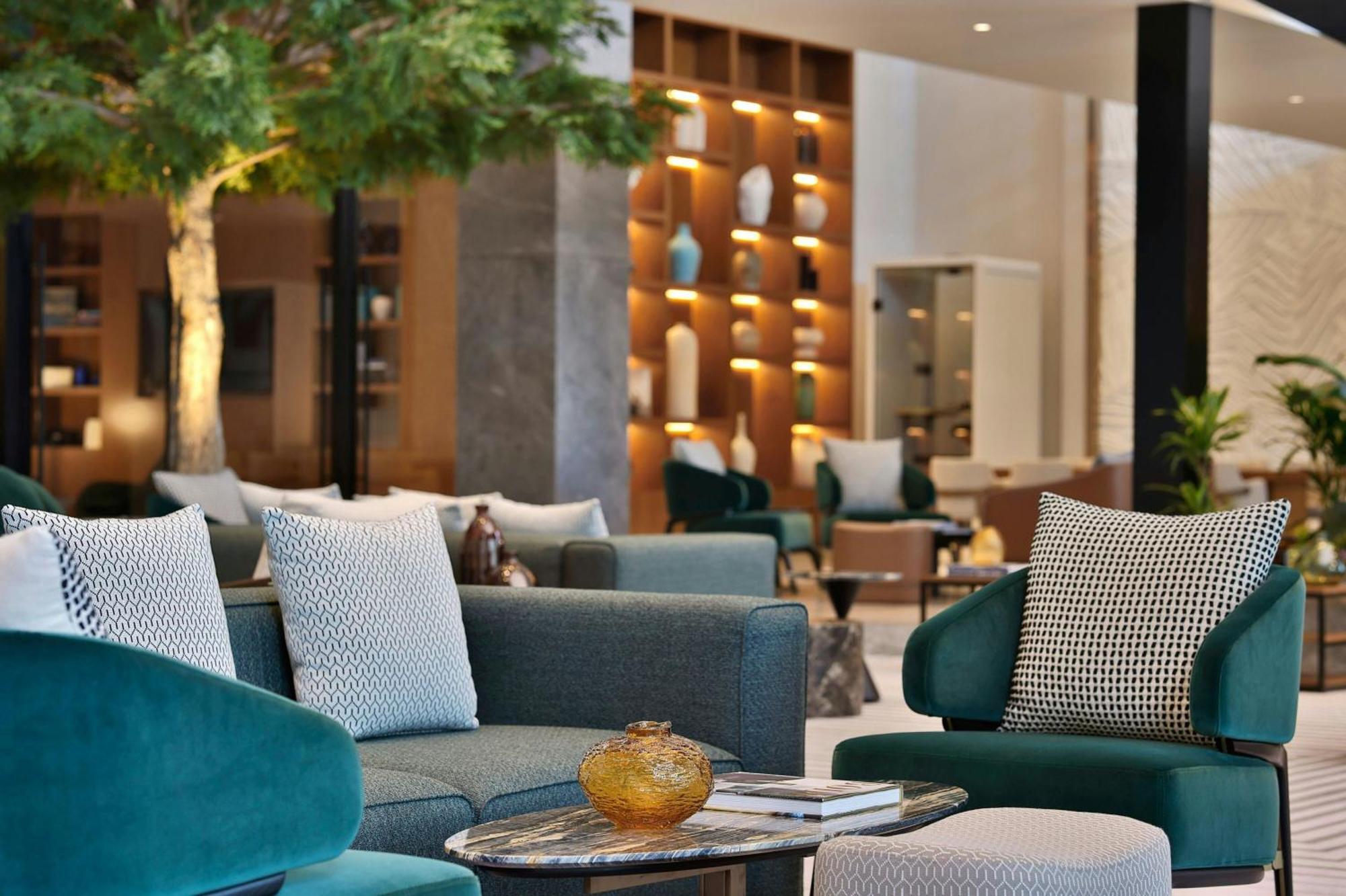 Sheraton Bahrain Hotel Manama Exteriör bild